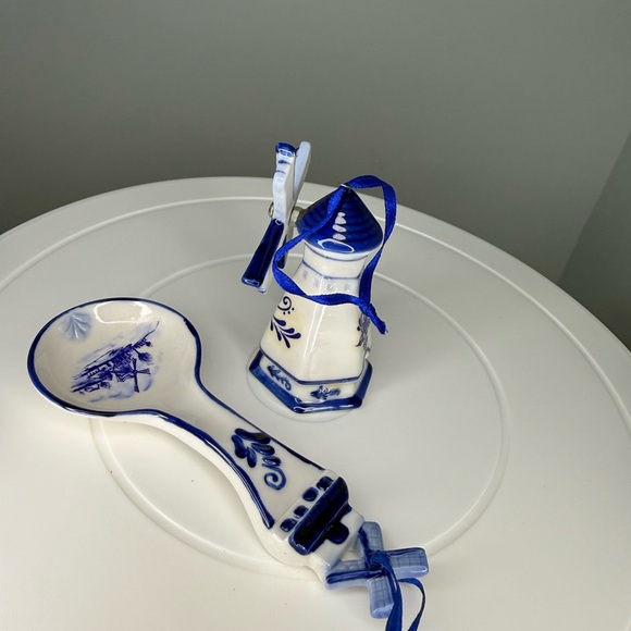 Porcelain windmill decor - Picture 5 of 8